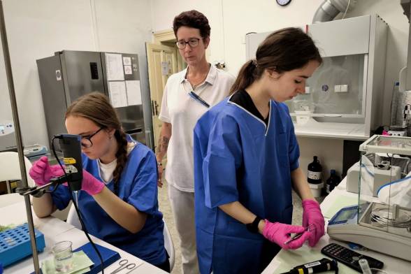 SAV otvorila v júli svoje laboratóriá mladým vedeckým talentom